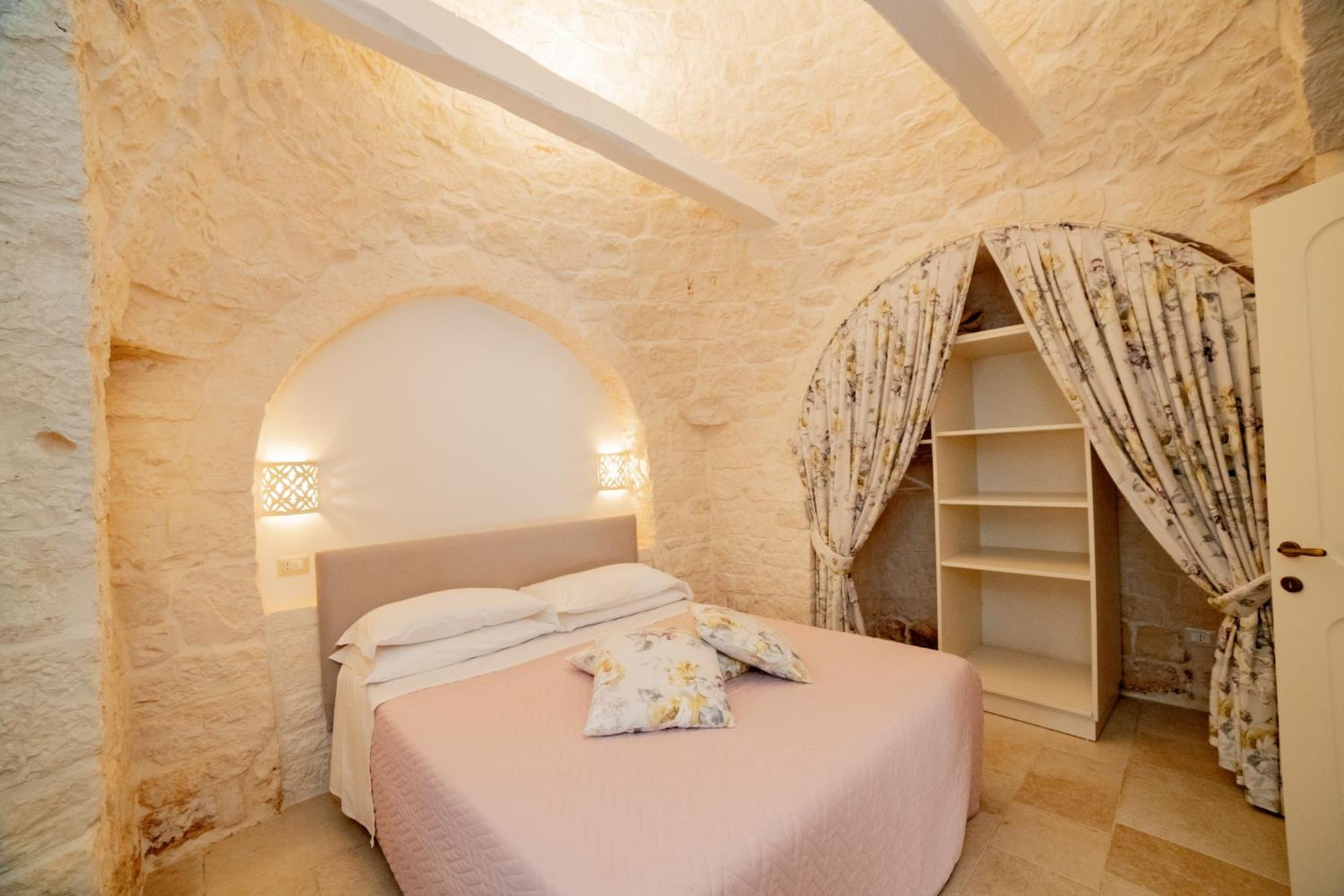 הוילה לוקורוטונדו Trulli Arco Antico מראה חיצוני תמונה