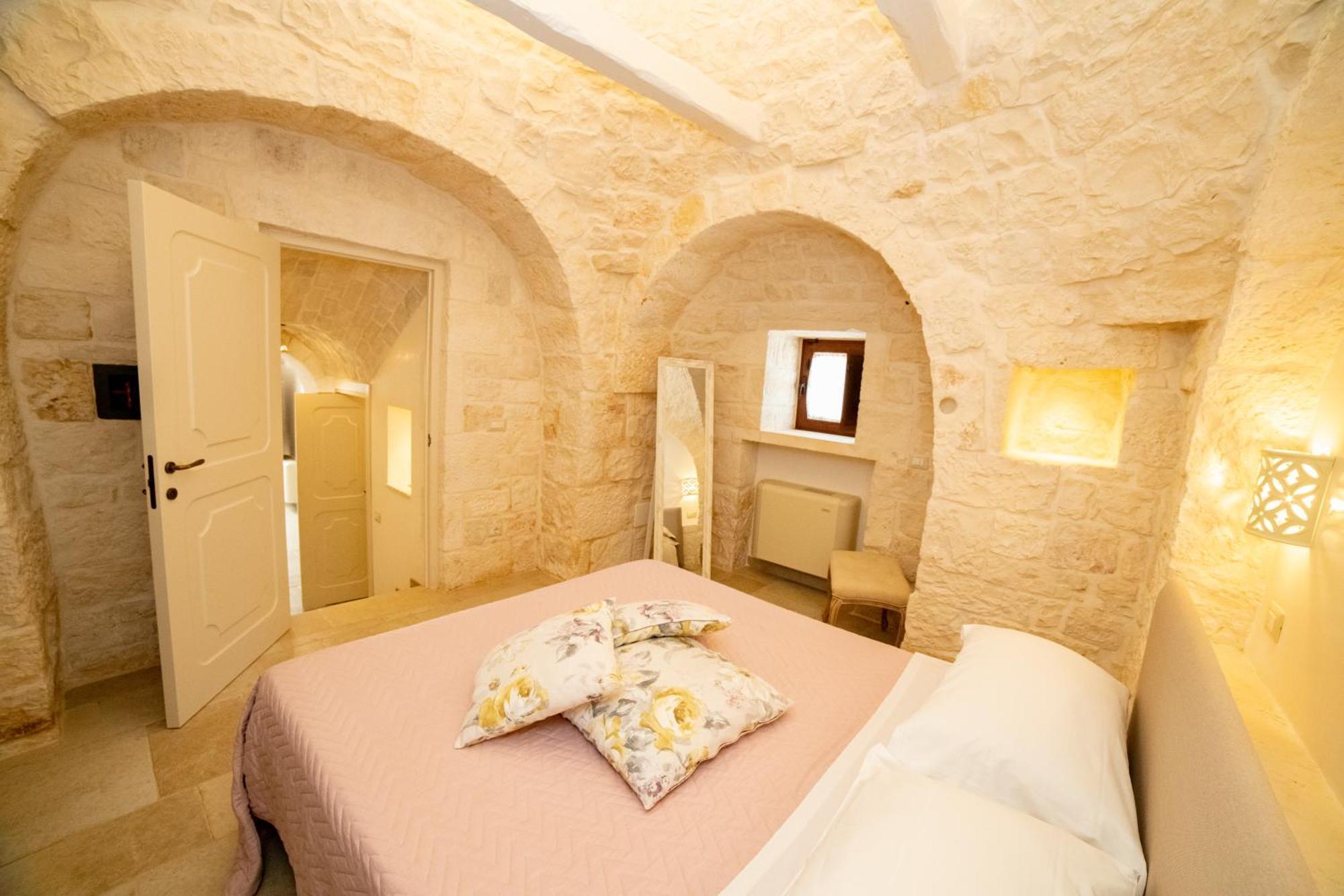 הוילה לוקורוטונדו Trulli Arco Antico מראה חיצוני תמונה
